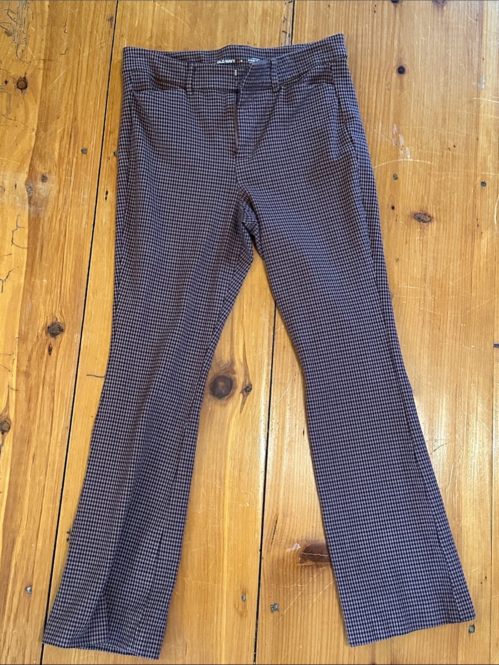 Old Navy High- Rise Pixie Flare Pants